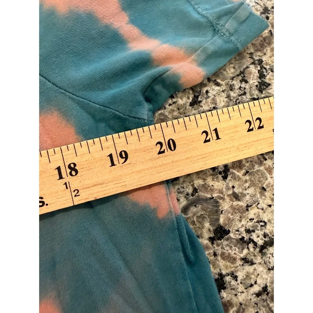 Nike Mens Tie Dye Graphic T-Shirt Teal Coral Yellow Glitch Logo Medium Hippie